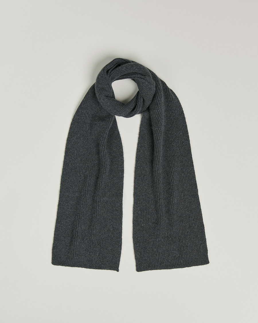 Mies | Kaulaliinat | Le Bonnet | Lambswool/Caregora Scarf Graphite