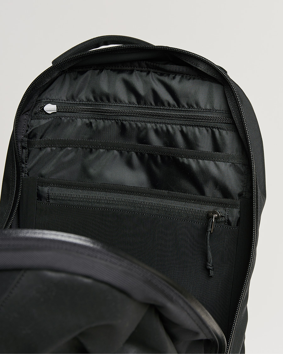 Mies | Arc'teryx Arro 22L Backpack Black | Arc'teryx | Arro 22L Backpack Black