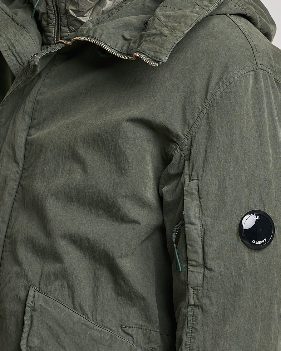 Mies | Takit | C.P. Company | 50 Fili Garment Dyed Cotton/Nylon 2 in 1 Parka Green