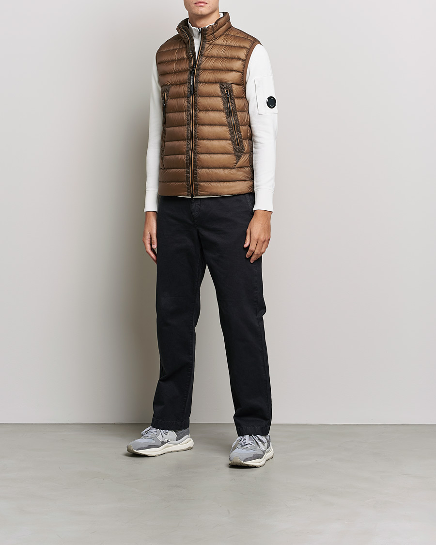 Mies |  | C.P. Company | DD Shell Padded Down Vest Brown