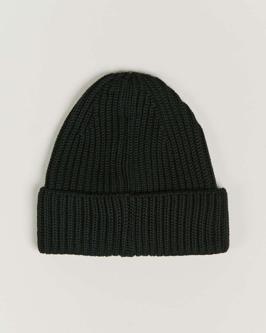 Mies | C.P. Company Knitted Merino Lens Beanie Black | C.P. Company | Knitted Merino Lens Beanie Black