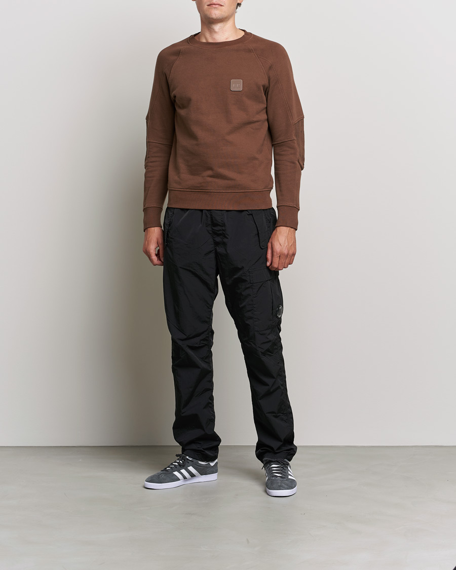 Mies | Puserot | C.P. Company | Metropolis Diagonal Raised Fleece Sweat Brown