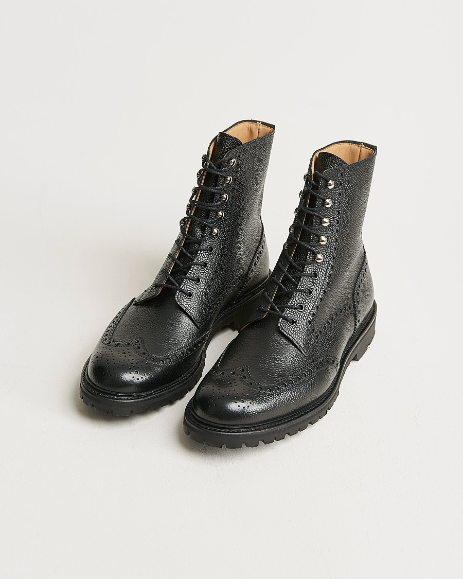 Mies | Käsintehdyt kengät | Crockett & Jones | Islay Scotch Grain Vibram Boot Black Calf