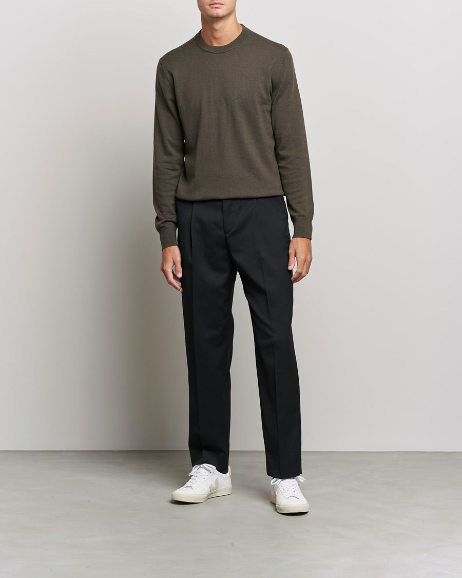 Mies | Puserot | Filippa K | Cotton Merion Sweater Dark Forest Green