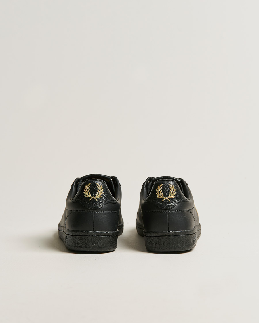 Mies | Fred Perry B721 Leather Tab Sneaker Black Gold | Fred Perry | B721 Leather Tab Sneaker Black Gold