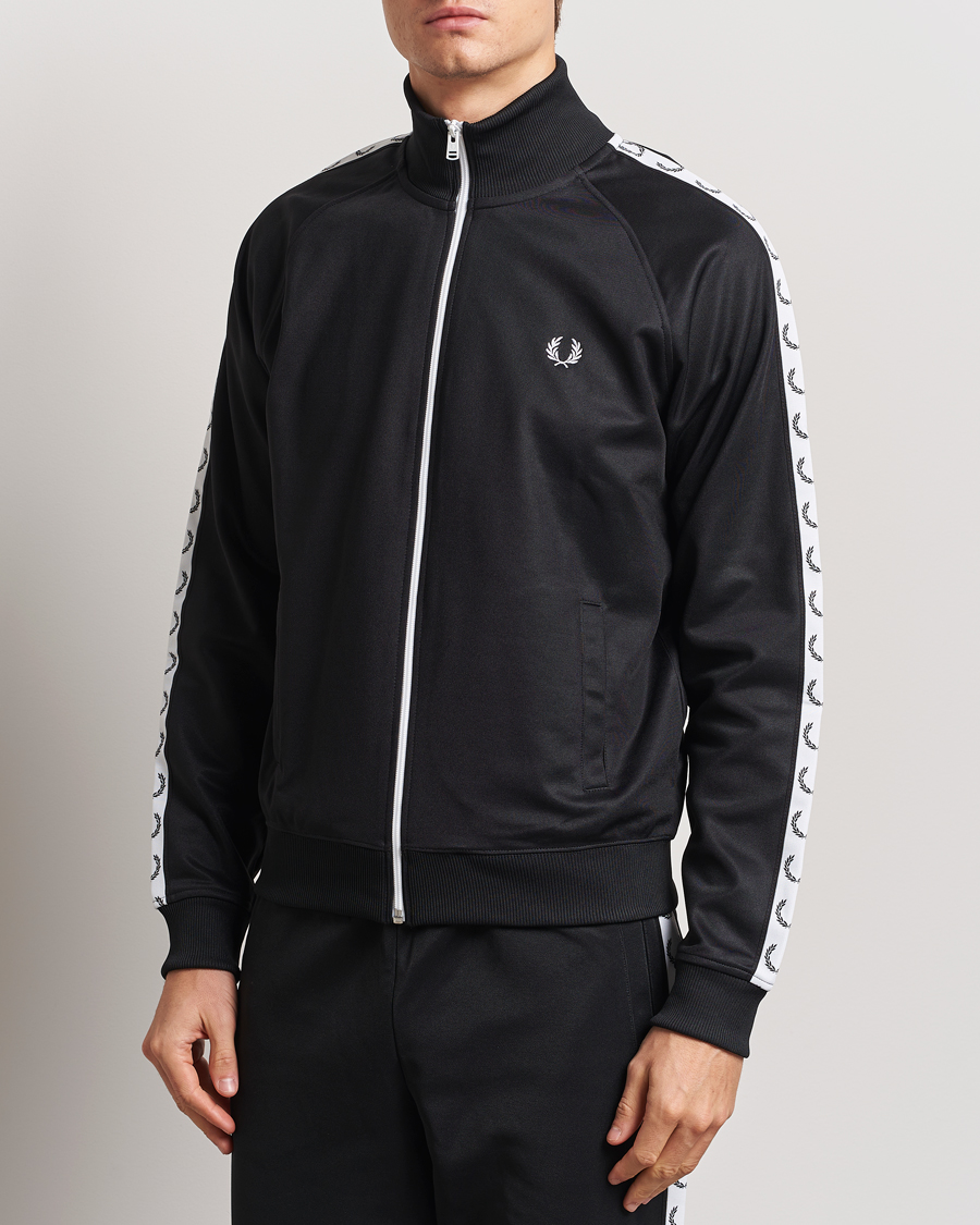 Mies | Puserot | Fred Perry | Taped Track Jacket Black