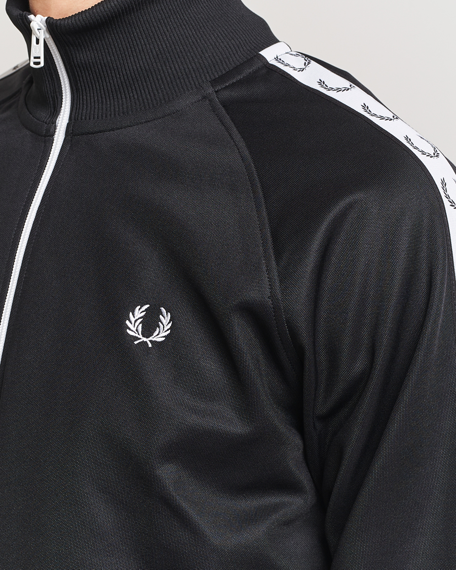Mies | Puserot | Fred Perry | Taped Track Jacket Black