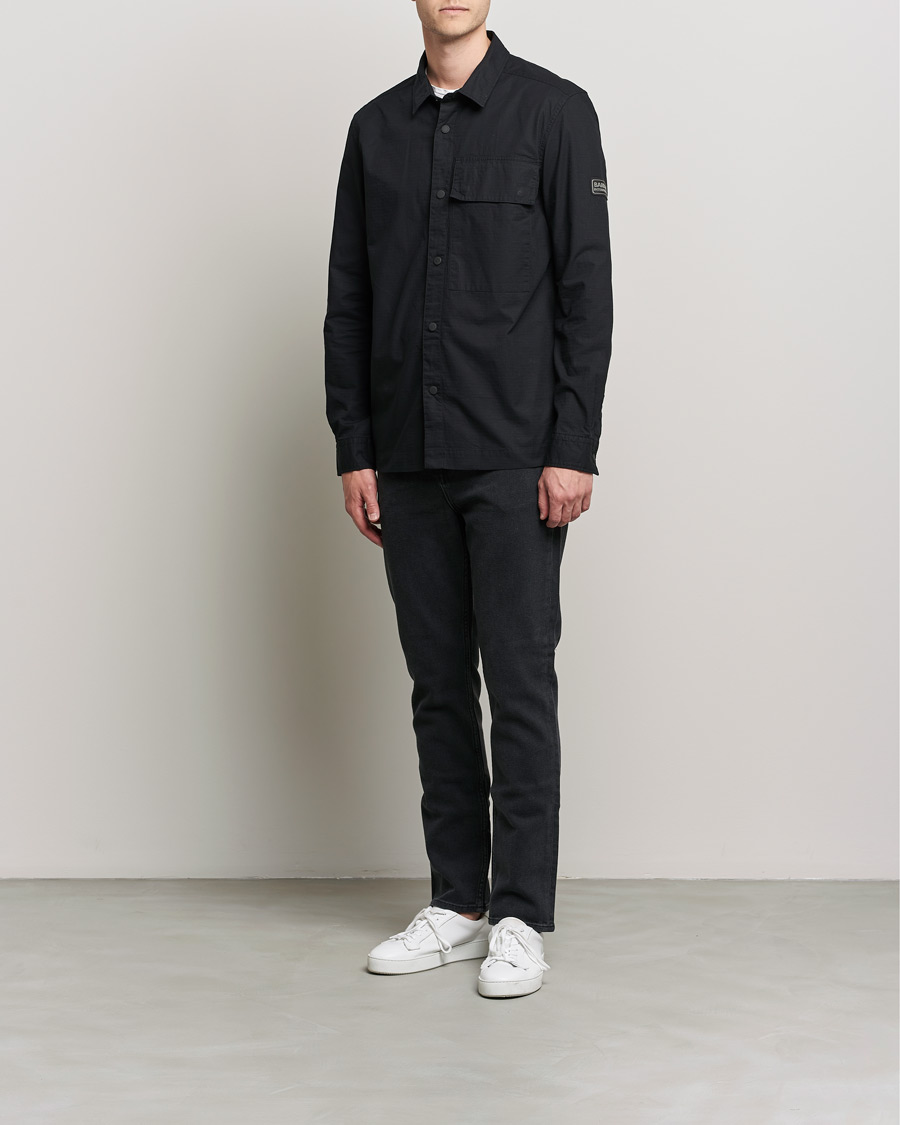Mies | Kauluspaidat | Barbour International | Battery Overshirt Black