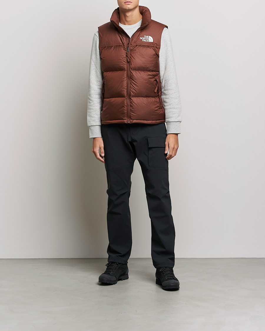 Mies | Takit | The North Face | 1996 Retro Nuptse Vest Dark Oak