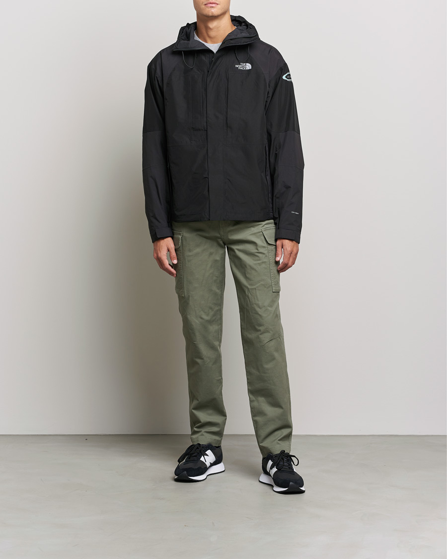 Mies |  | The North Face | 2000 Mountain Shell Jacket Black