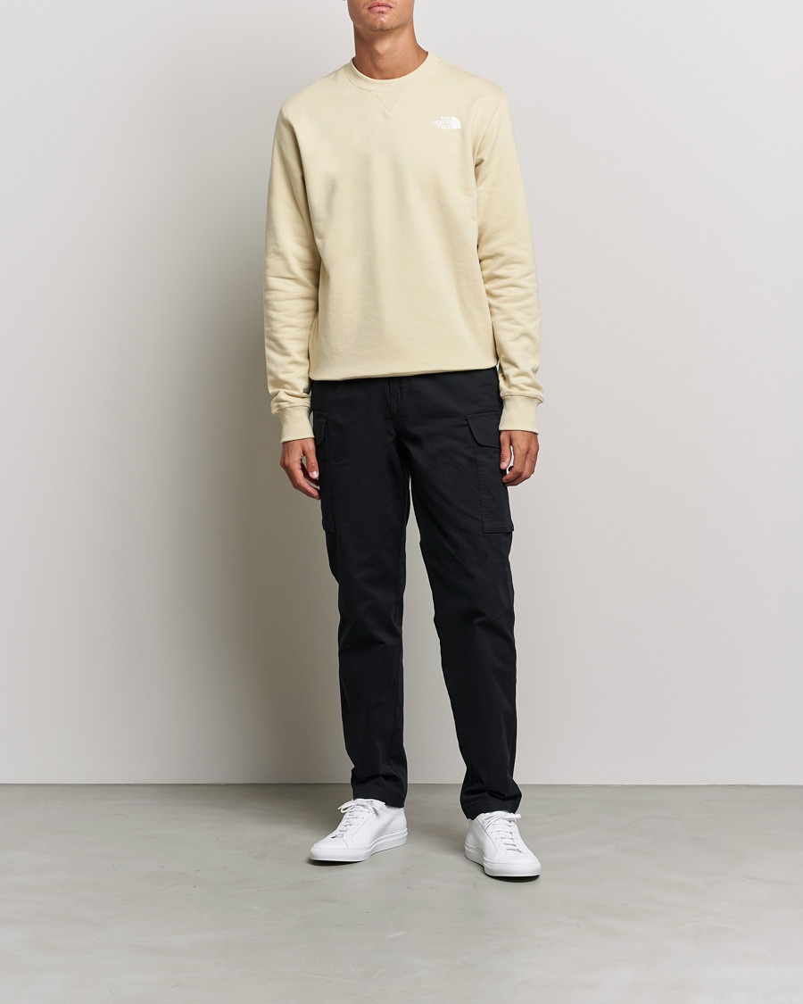 Mies | Puserot | The North Face | Simple Dome Sweatshirt Gravel