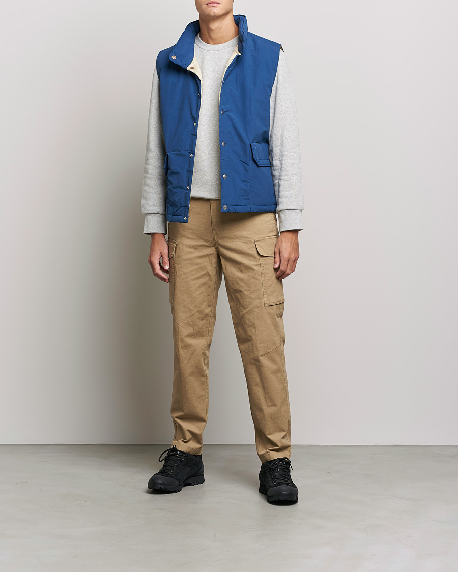 Mies | Takit | The North Face | Thermoball Mountain Vest Shady Blue