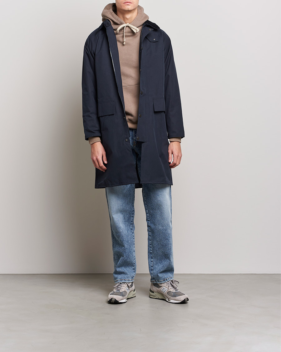 Mies | Takit | Barbour White Label | Waterproof Slim Burghley Jacket Navy