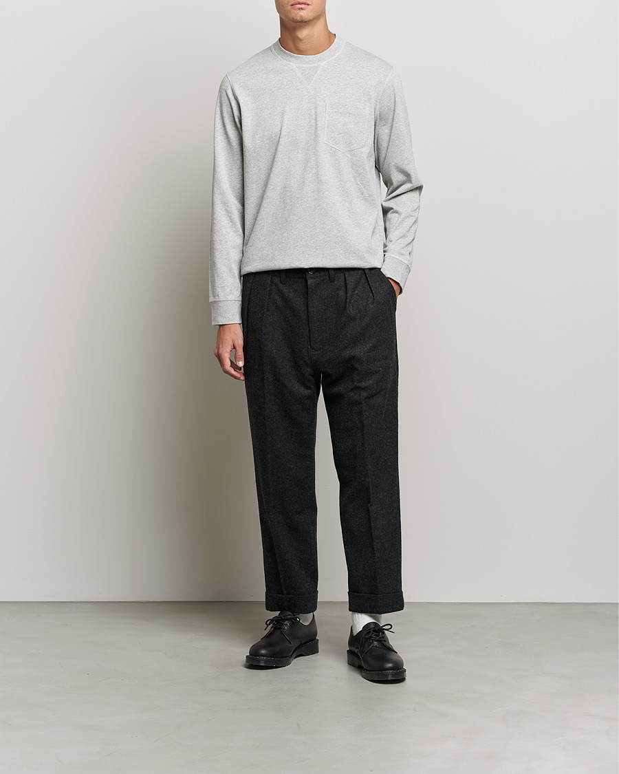 Mies | T-paidat | Barbour White Label | Sheppey Long Sleeve Pocket Tee Grey Marl