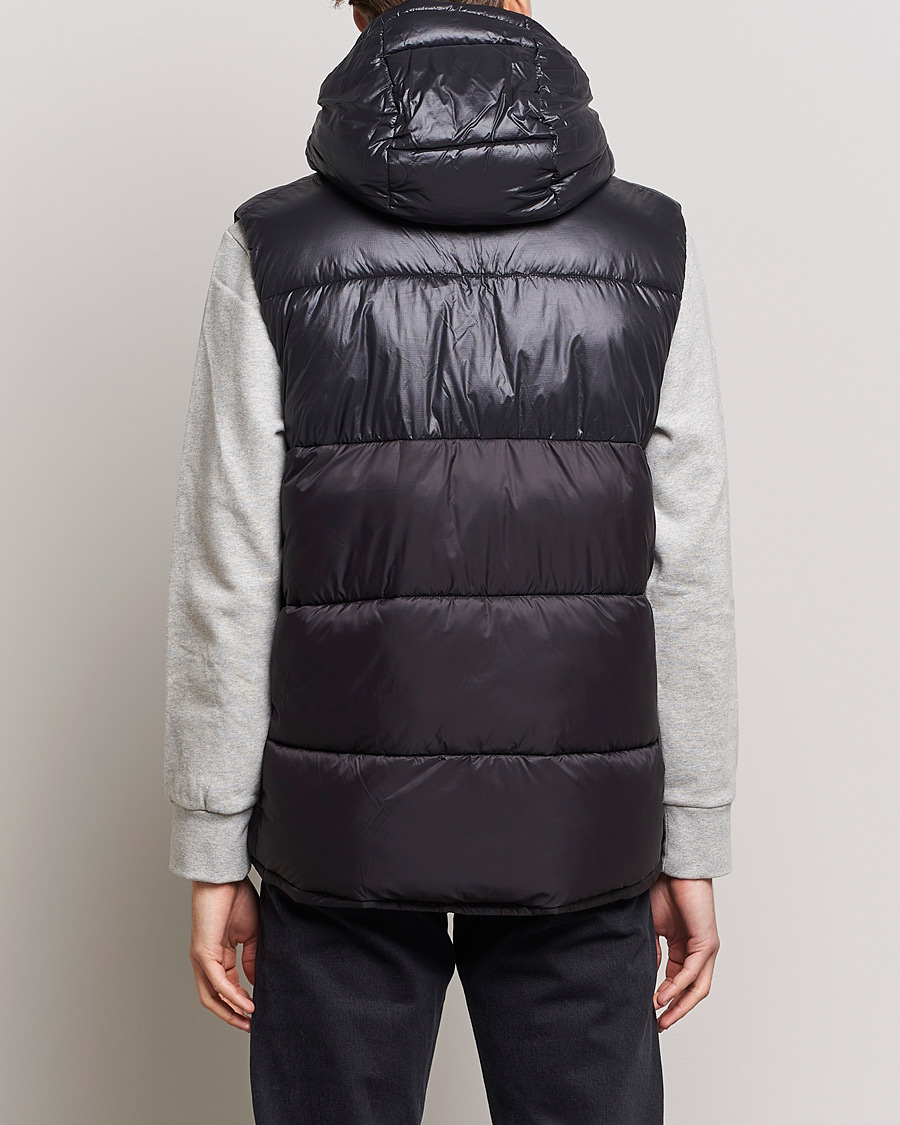 Mies | Ulkoliivit | Barbour International | Balfour Hooded Gilet Black
