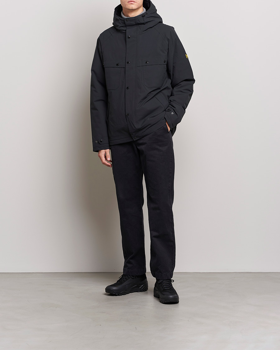 Mies | Takit | Barbour International | Gauge Waterproof Hooded Jacket Black