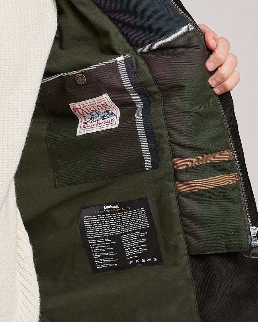 Mies | Takit | Barbour Lifestyle | Century Waxed Jacket Sage