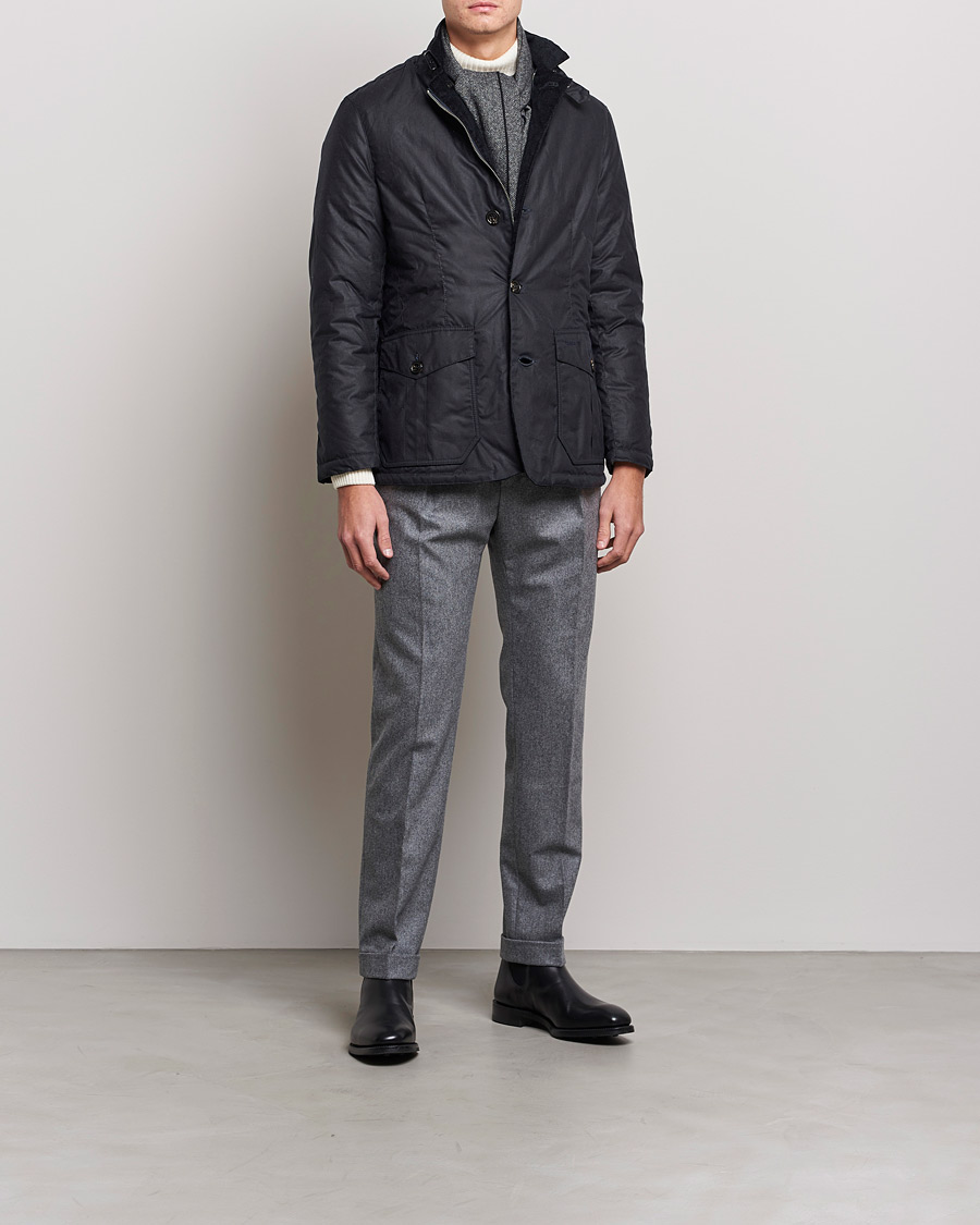Mies | Takit | Barbour Lifestyle | Winter Lutz Waxed Jacket Navy