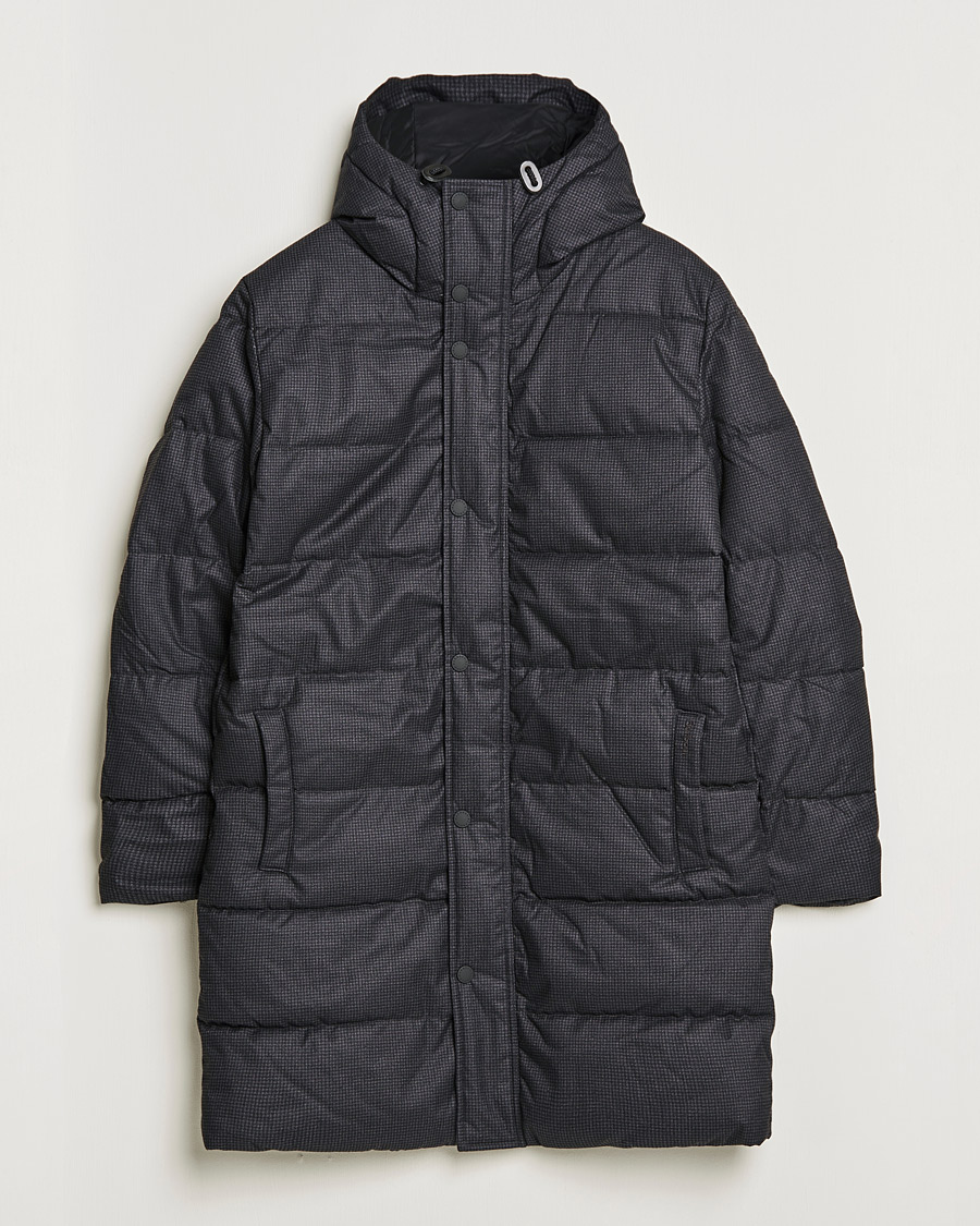 Mies | Takit | Barbour Lifestyle | Hoxley Baffle Parka Charcoal