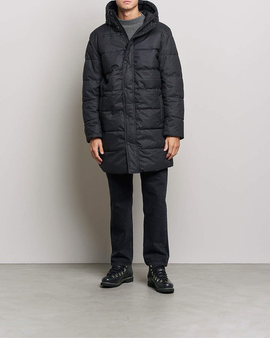 Mies |  | Barbour Lifestyle | Hoxley Baffle Parka Charcoal