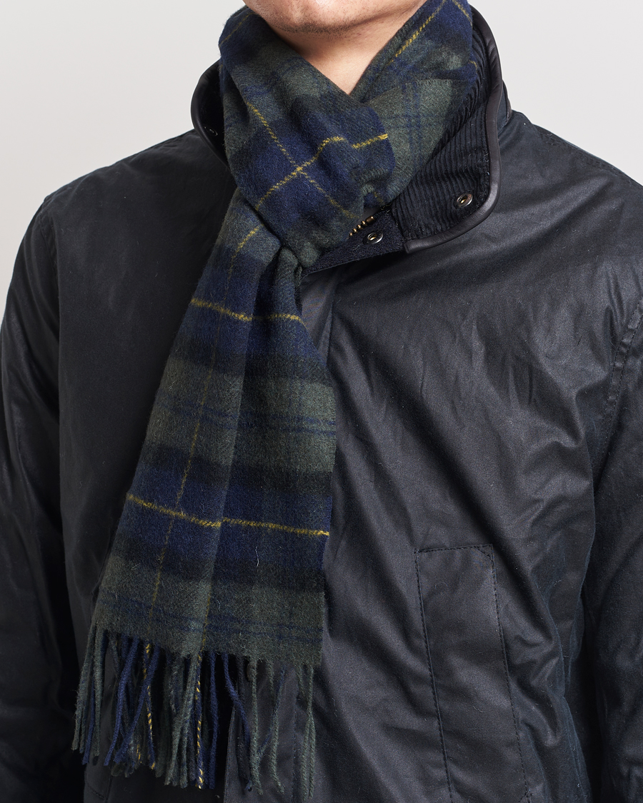 Mies | Barbour Lifestyle Tartan Lambswool Scarf Olive Night Tartan | Barbour Lifestyle | Tartan Lambswool Scarf Olive Night Tartan