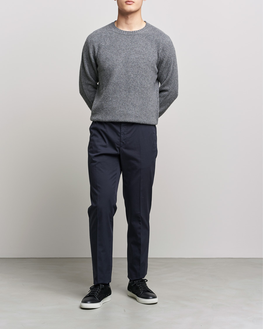 Mies | Puserot | Boglioli | Brushed Cashmere Sweater Grey Melange
