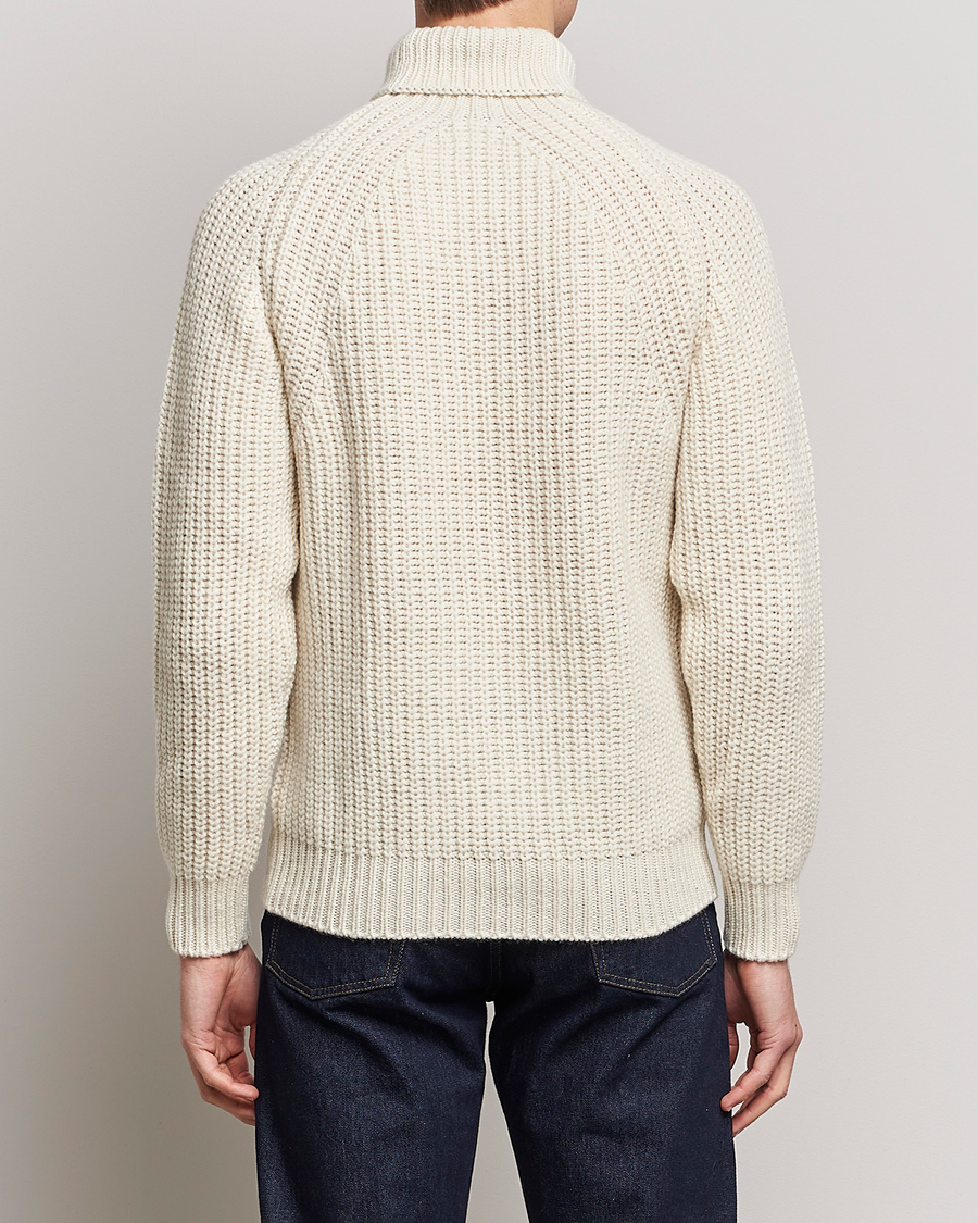 Mies | Puserot | Drake's | Lambswool Heavy Submariner Roll Neck White