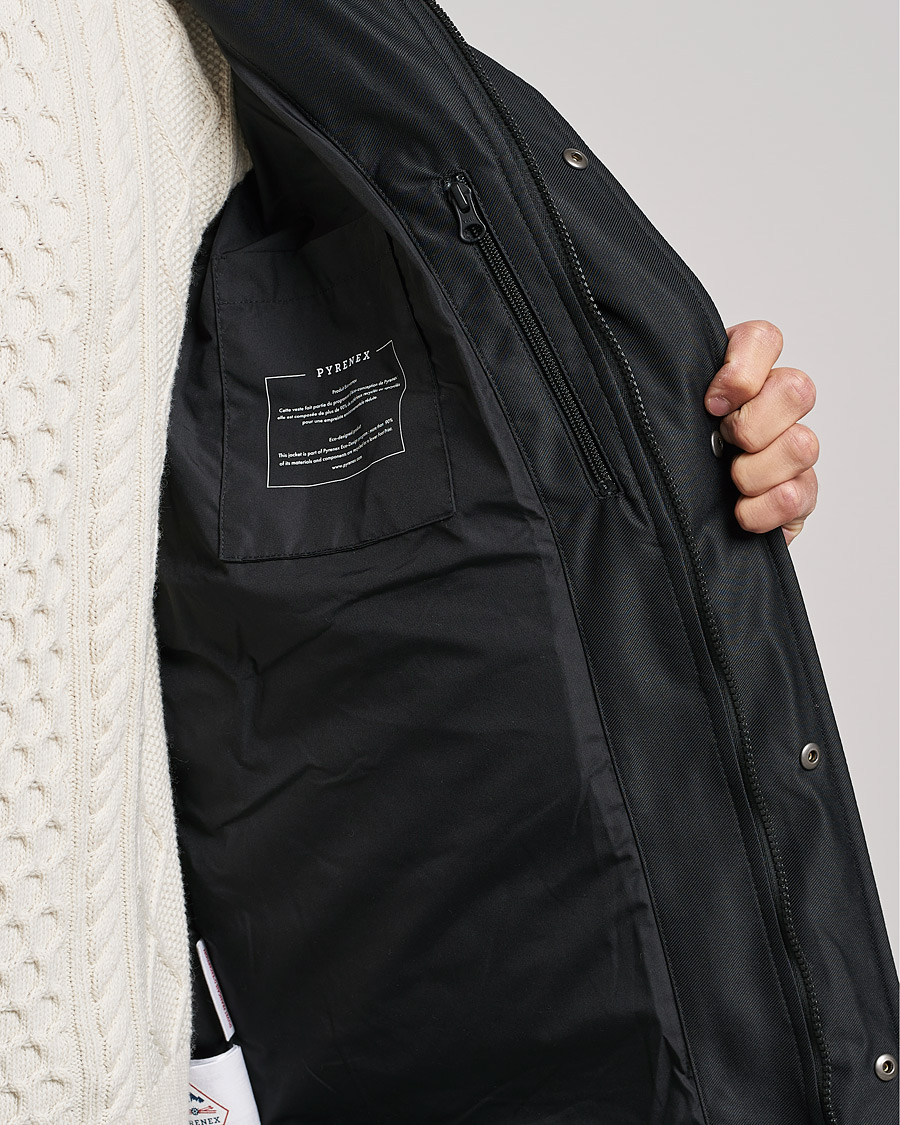 Mies | Takit | Pyrenex | Phenix Gabardine Down Jacket Black