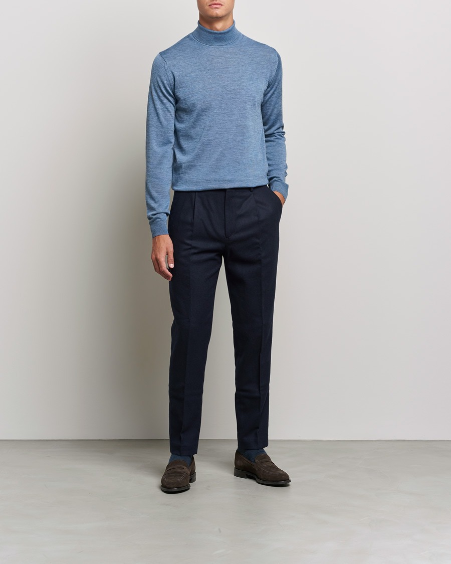 Mies | Puserot | Stenströms | Fine Merino Rollneck Light Blue