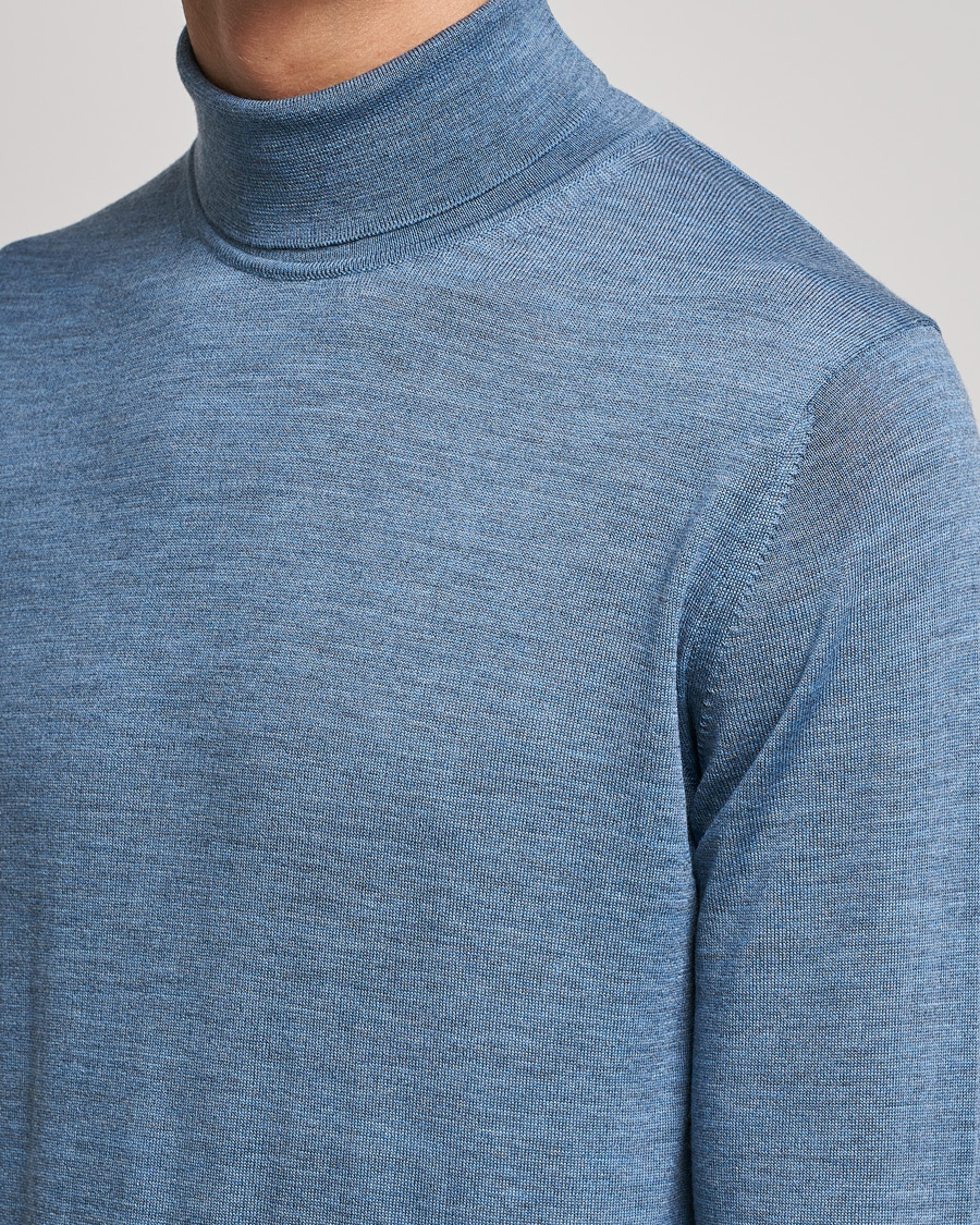 Mies | Puserot | Stenströms | Fine Merino Rollneck Light Blue