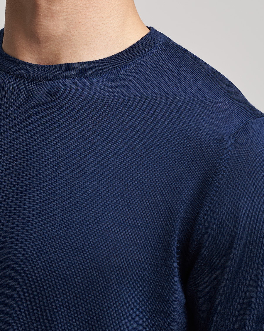 Mies | Puserot | Stenströms | Merino Crew Neck Navy