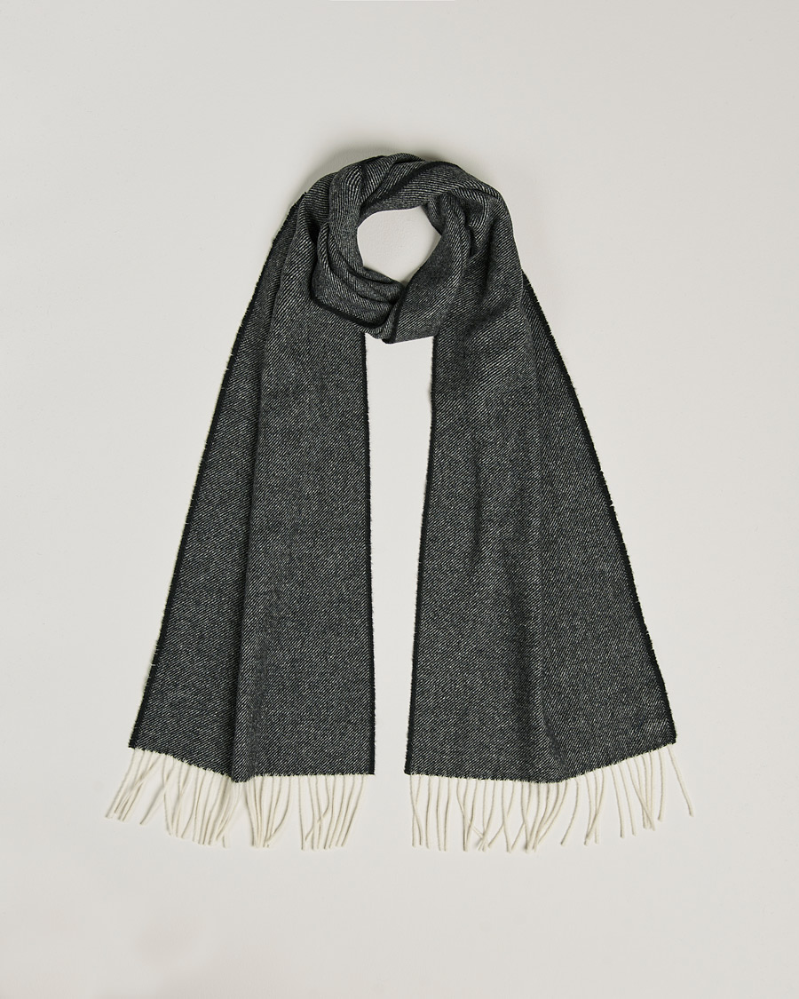Mies | Stenströms Herringbone Wool Scarf Charcoal Grey | Stenströms | Herringbone Wool Scarf Charcoal Grey