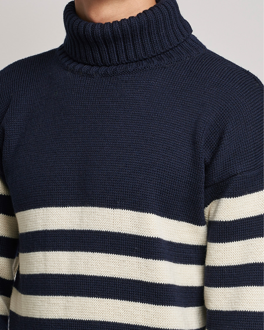 Mies | Puserot | Gloverall | Breton Submariner Wool Rollneck Navy/Ecru