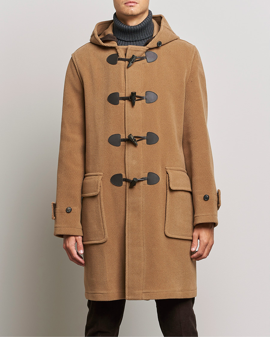 Mies | Takit | Gloverall | Edmund Herringbone Wool Duffle Camel