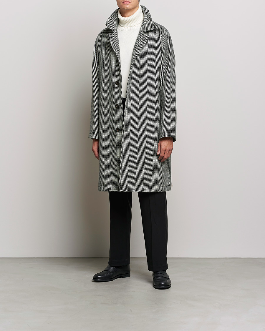 Mies | Takit | L.B.M. 1911 | Herringbone Raglan Wool Coat Black/White