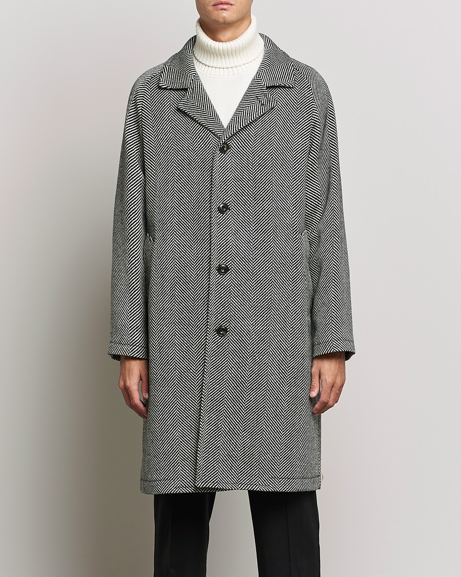 Mies | Takit | L.B.M. 1911 | Herringbone Raglan Wool Coat Black/White