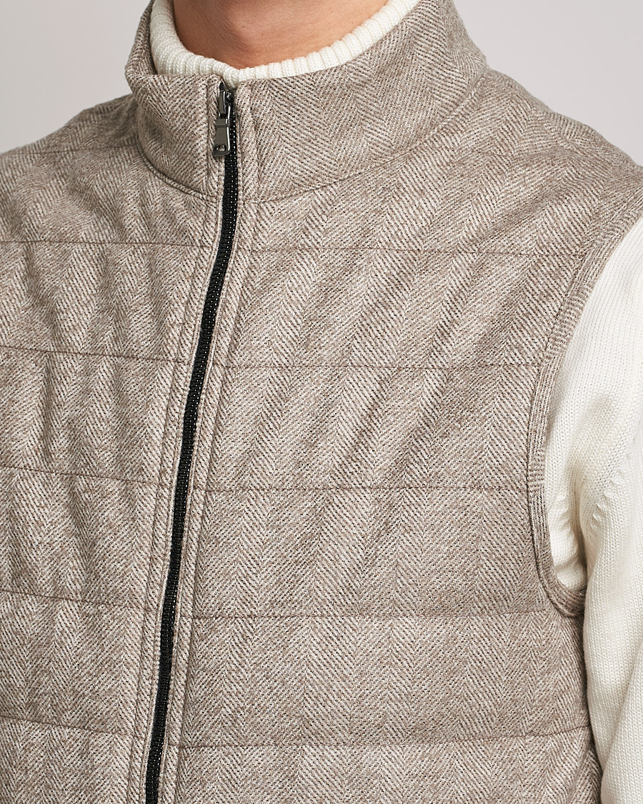 Mies | Takit | Oscar Jacobson | Liner EVO Wool Herringbone Waistcoat Beige
