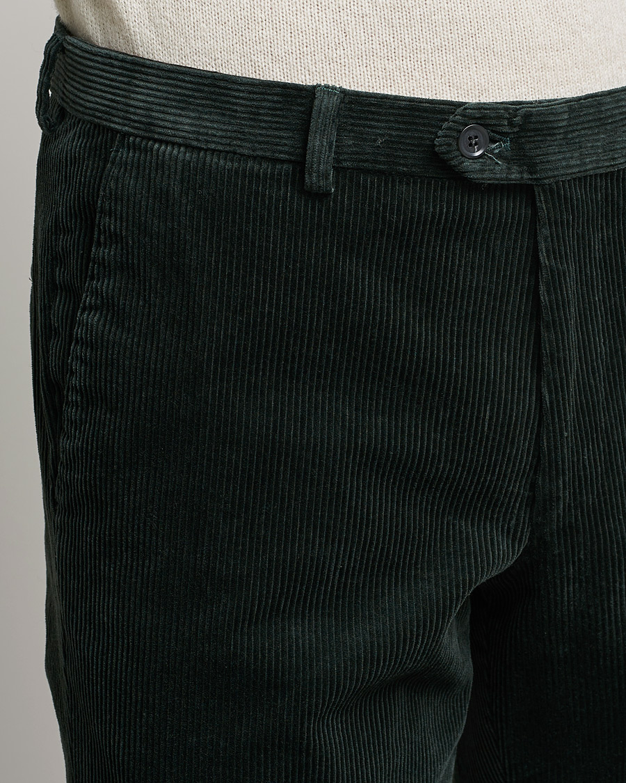Mies | Housut | Oscar Jacobson | Denz Corduroy Trousers Bottle Green
