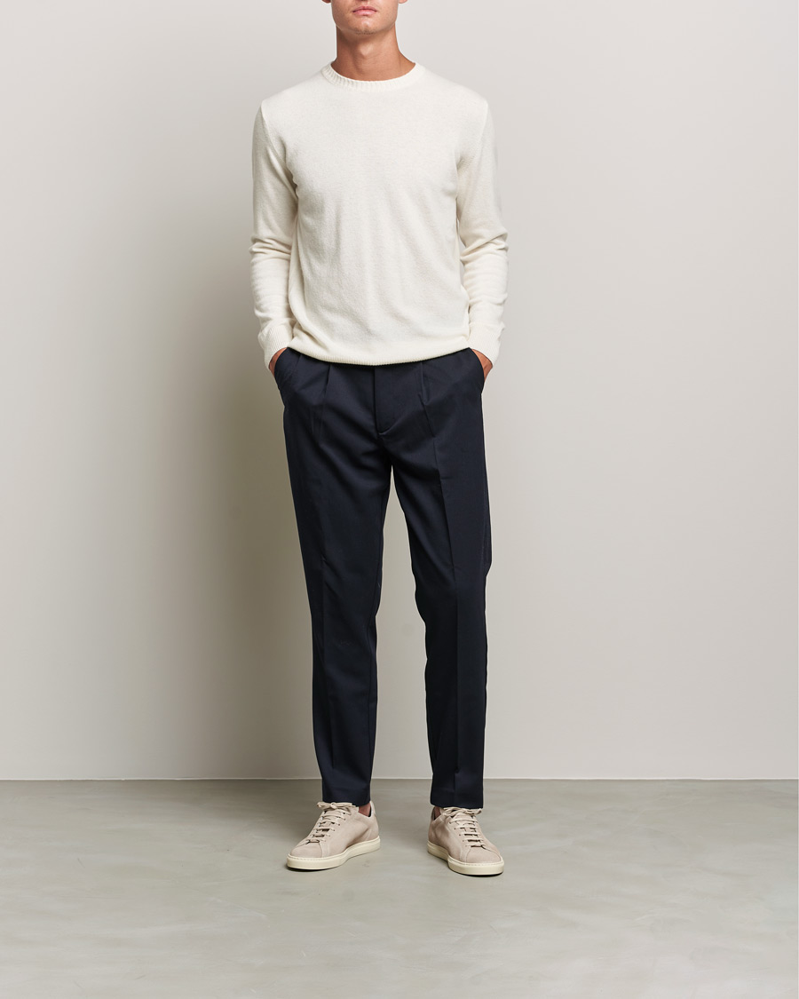 Mies | Puserot | Oscar Jacobson | Valter Wool/Cashmere Round Neck Creme