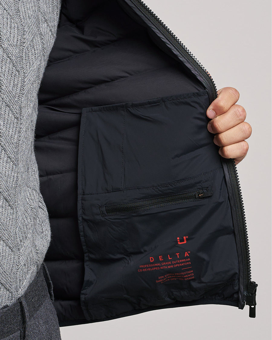 Mies | Takit | UBR | Sonic Delta Hooded Jacket Black Storm