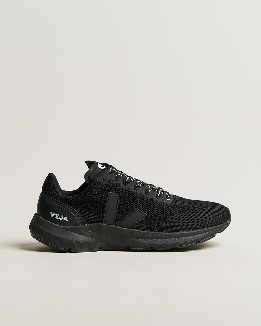 Mies | Veja Marlin V-Knit Running Sneaker Full Black | Veja | Marlin V-Knit Running Sneaker Full Black