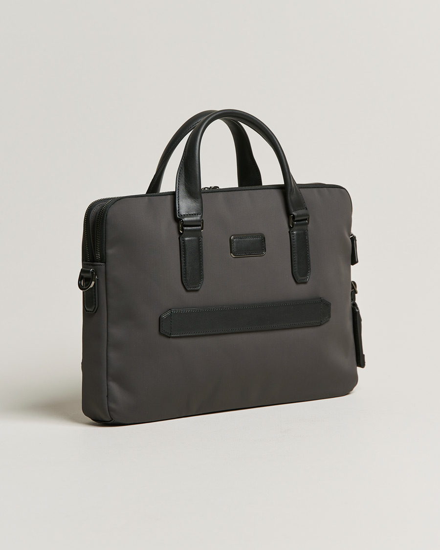 Mies | TUMI Harrison Sycamore Slim Brief Black/Iron | TUMI | Harrison Sycamore Slim Brief Black/Iron