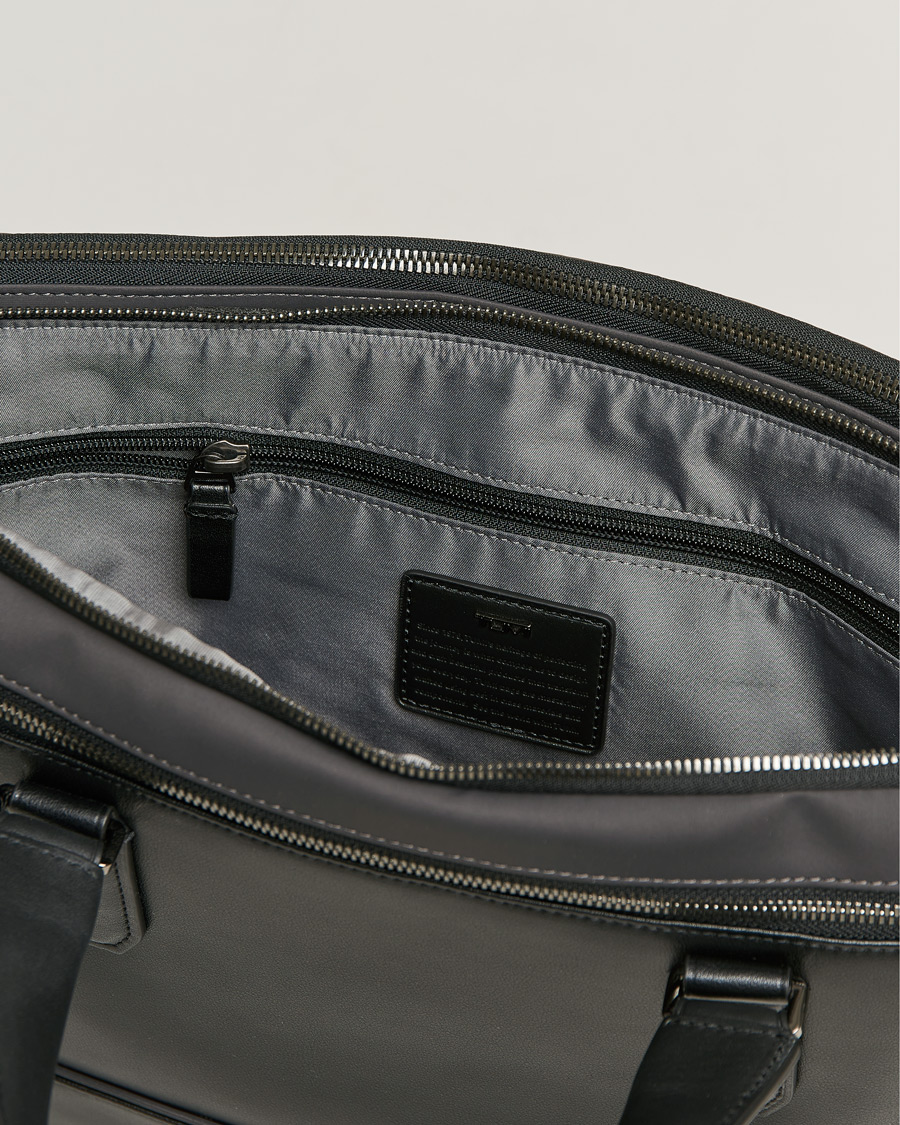 Mies | TUMI Harrison Sycamore Slim Brief Black/Iron | TUMI | Harrison Sycamore Slim Brief Black/Iron