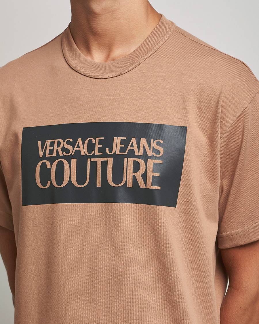 Mies | T-paidat | Versace Jeans Couture | Reflective Logo T-Shirt Sand