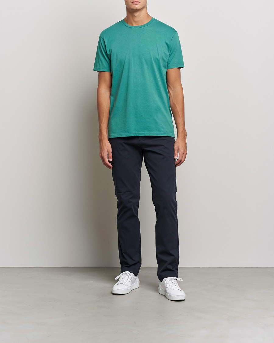 Mies | T-paidat | Colorful Standard | Classic Organic T-Shirt Pine Green