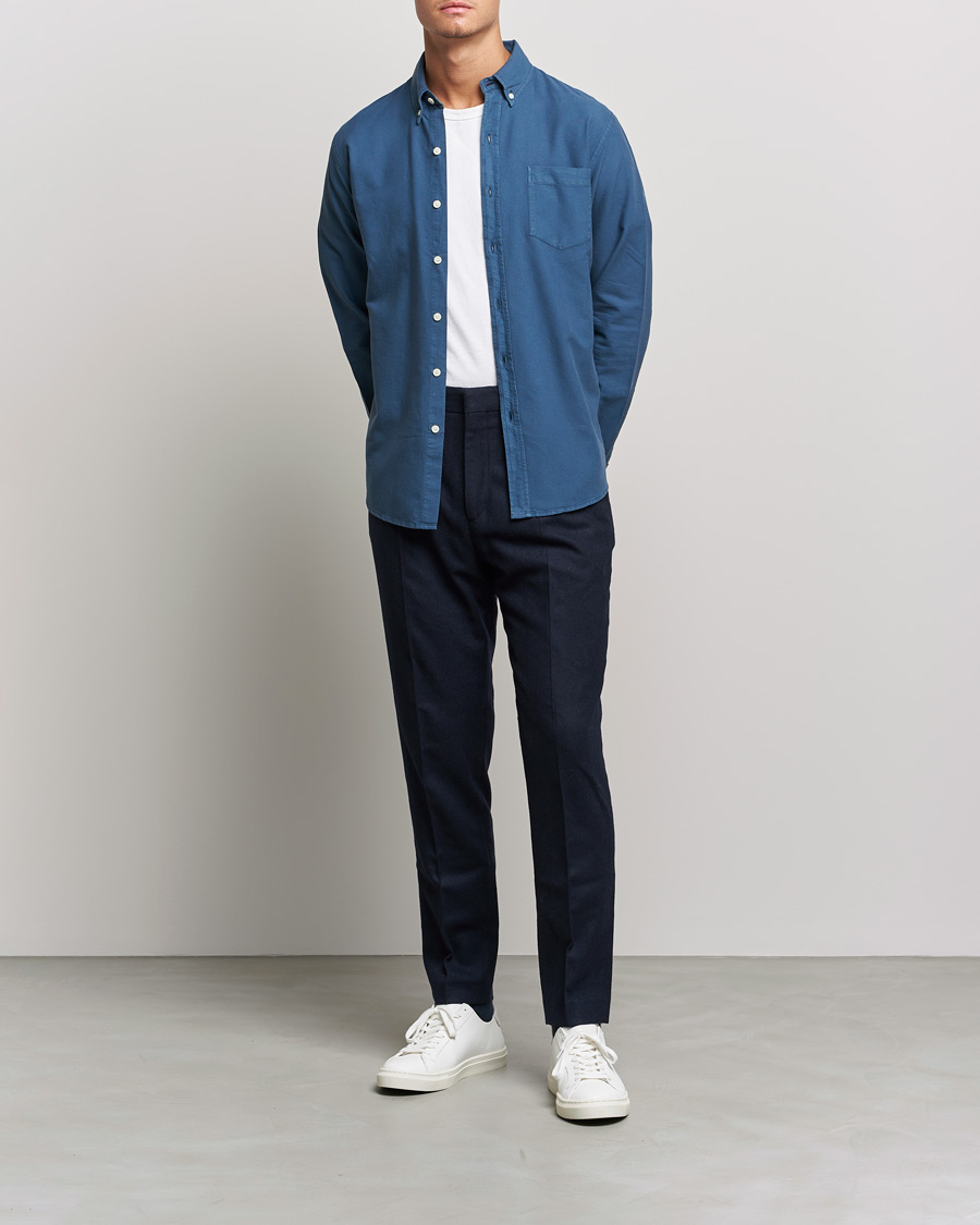 Mies | Kauluspaidat | Colorful Standard | Classic Organic Oxford Button Down Shirt Petrol Blue