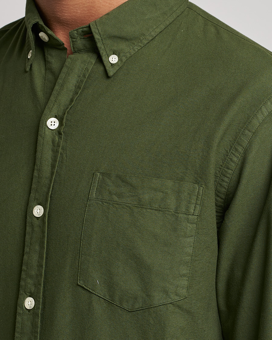 Mies | Kauluspaidat | Colorful Standard | Classic Organic Oxford Button Down Shirt Seaweed Green