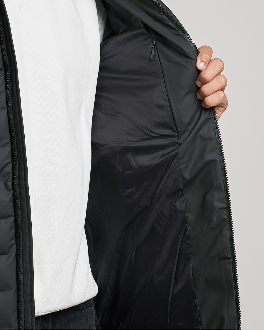 Mies | Takit | RAINS | Trekker Hooded Jacket Black