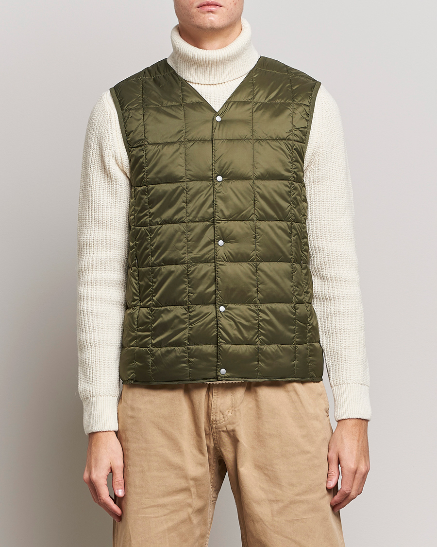 Mies | Takit | TAION | V-Neck Lightweight Down Vest Dark Olive