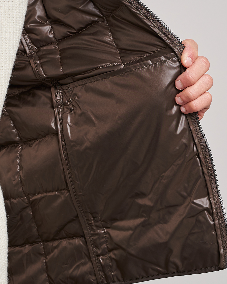 Mies | Takit | TAION | High Neck Full Zip Lightweight Down Jacket Dark Choco